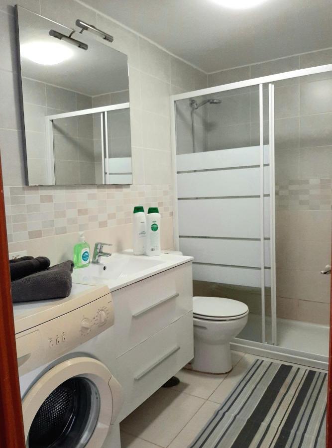 Perfectly Located Apartment With Pool Playa de las Americas  Luaran gambar