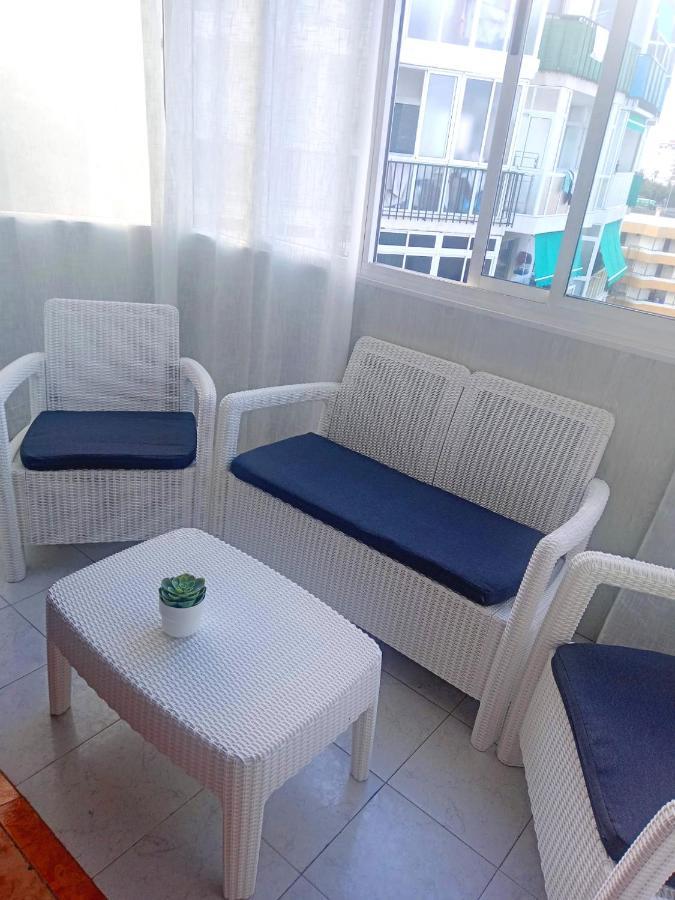 Perfectly Located Apartment With Pool Playa de las Americas  Luaran gambar